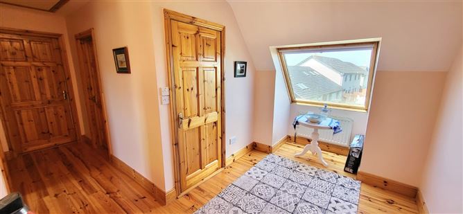 4 The Oaks, Woodlane, Birr, Offaly