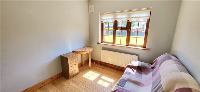 4 The Oaks, Woodlane, Birr, Offaly