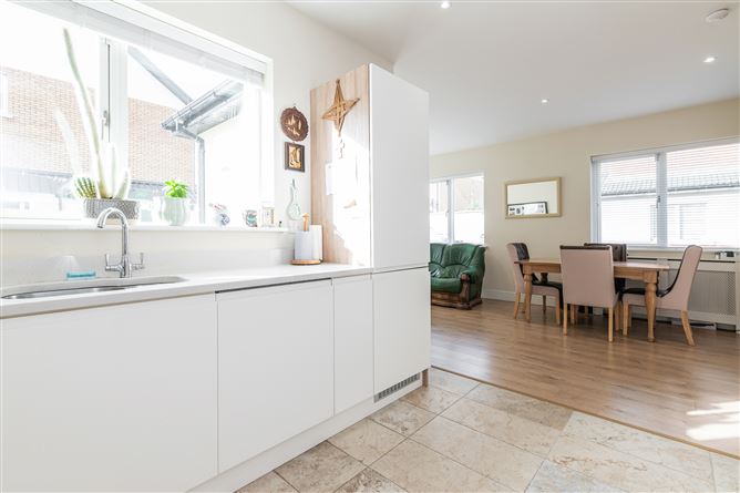 26 Larkfield Way, Leopardstown, Dublin 18