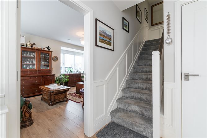 26 Larkfield Way, Leopardstown, Dublin 18