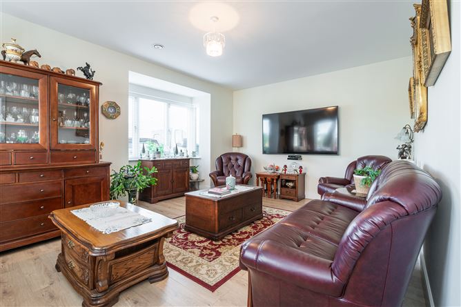 26 Larkfield Way, Leopardstown, Dublin 18