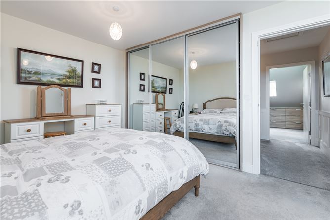 26 Larkfield Way, Leopardstown, Dublin 18