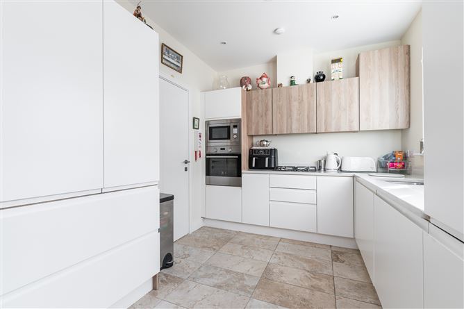 26 Larkfield Way, Leopardstown, Dublin 18