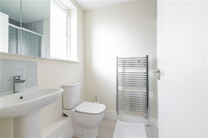 26 Larkfield Way, Leopardstown, Dublin 18