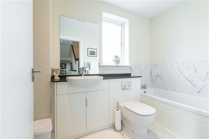 26 Larkfield Way, Leopardstown, Dublin 18