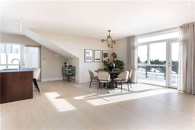 28 Orpen Hall, Brennanstown Wood, Dublin 18