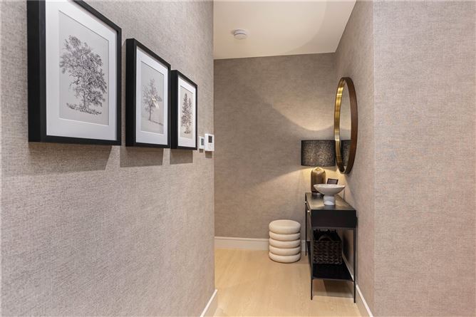 28 Orpen Hall, Brennanstown Wood, Dublin 18