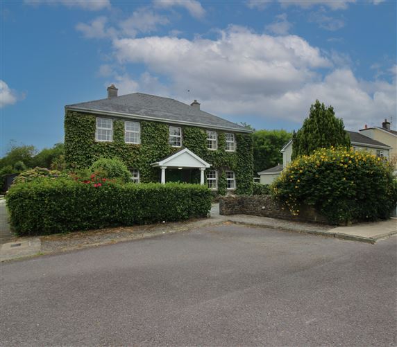 9 Sally Gardens, Millstreet Road, Macroom, Cork