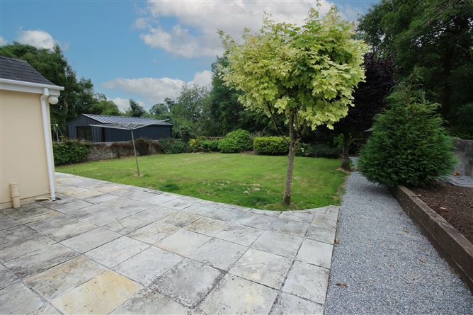 9 Sally Gardens, Millstreet Road, Macroom, Cork