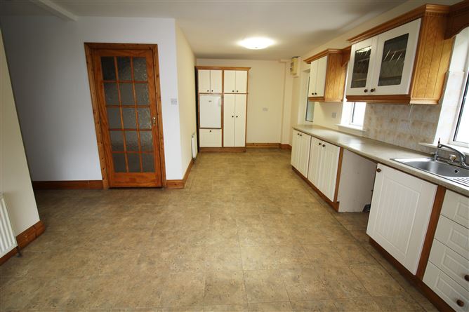 9 Sally Gardens, Millstreet Road, Macroom, Cork