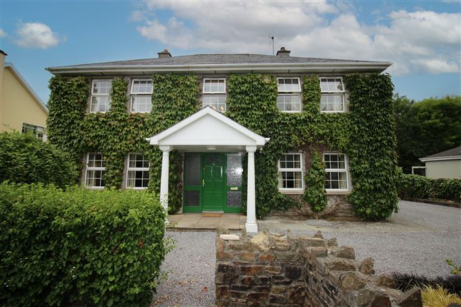 9 Sally Gardens, Millstreet Road, Macroom, Cork