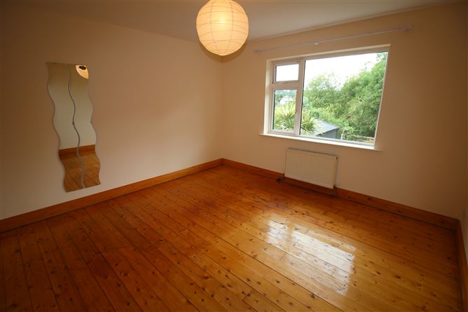9 Sally Gardens, Millstreet Road, Macroom, Cork