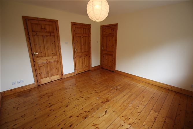 9 Sally Gardens, Millstreet Road, Macroom, Cork
