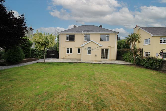 9 Sally Gardens, Millstreet Road, Macroom, Cork