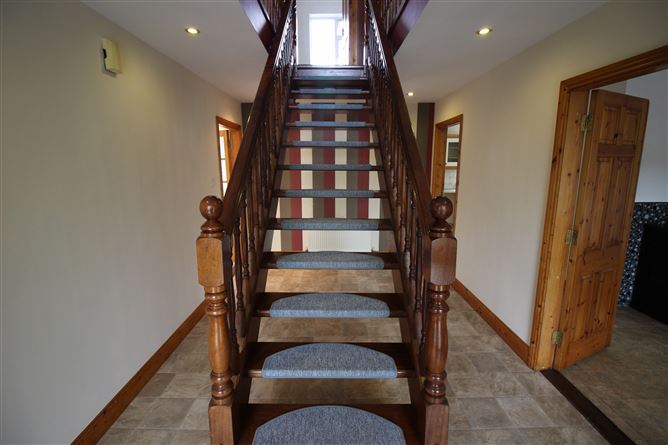 9 Sally Gardens, Millstreet Road, Macroom, Cork