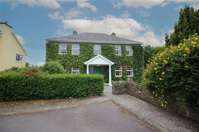 9 Sally Gardens, Millstreet Road, Macroom, Cork