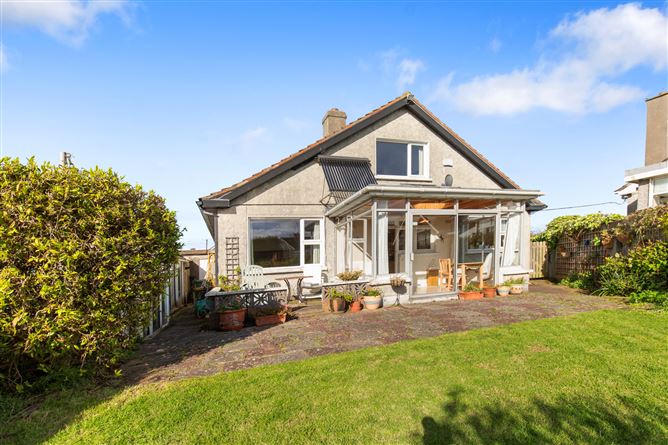 9 Avondale Park, Killiney, Co. Dublin
