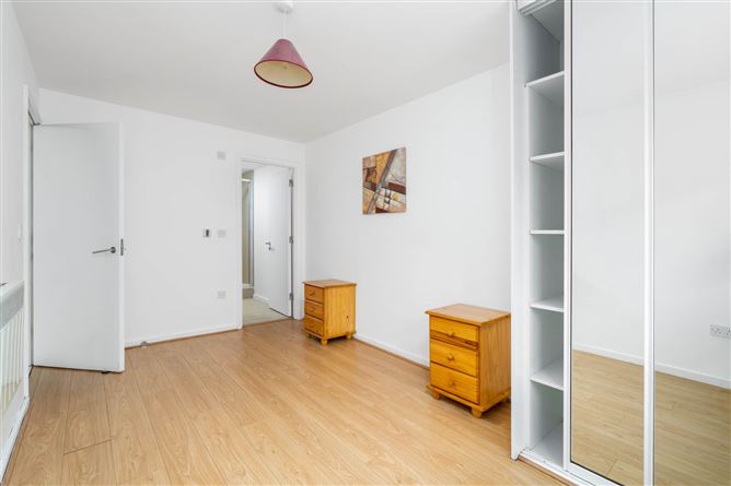 Apartment 12, Meridian Court, Royal Canal Park, Dublin 15, County Dublin