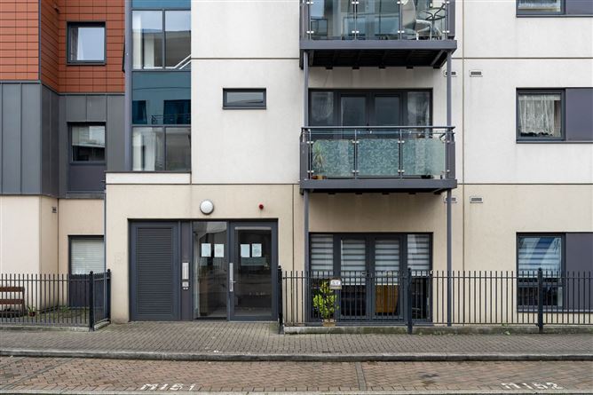 Apartment 12, Meridian Court, Royal Canal Park, Dublin 15, County Dublin