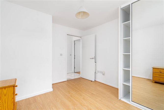 Apartment 12, Meridian Court, Royal Canal Park, Dublin 15, County Dublin