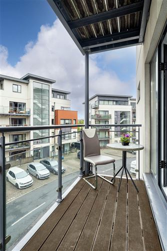 Apartment 12, Meridian Court, Royal Canal Park, Dublin 15, County Dublin