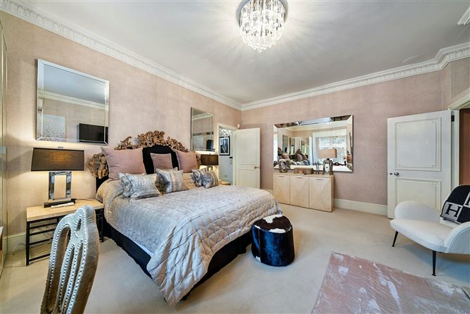 The Secret,London,Greater London,United Kingdom