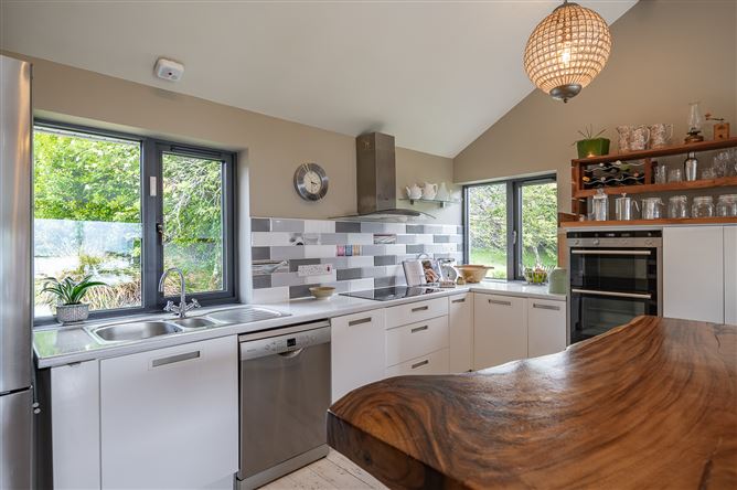 Bluewater View, Templenoe, Kenmare, Kerry