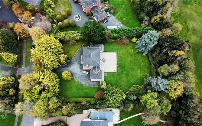 https://photos-a.propertyimages.ie/media/0/4/4/4962440/e6b2dfd5-af3c-4078-b778-198aad2f522e_l.jpg