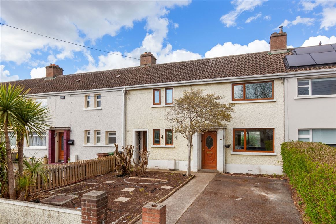 19 Saint Pappins Road, Glasnevin, Dublin 11.