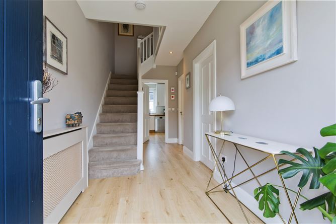 8 Beach Avenue, Sandymount, Dublin 4