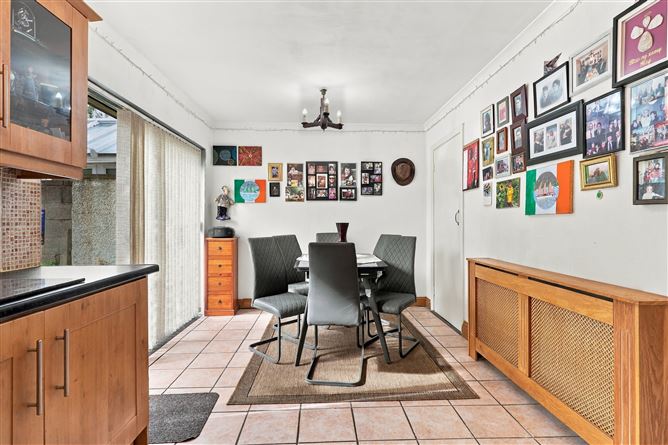 16 Inbhir Ide Drive, Malahide,   County Dublin
