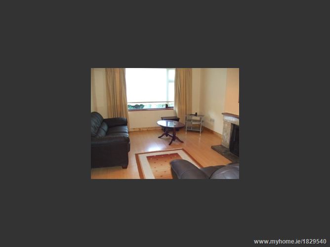 24 College Park, Dunshaughlin, Co. Meath Bannon Auctioneers & Valuers