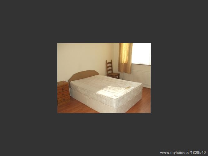 Photo 6 of 8 — 24 College Park, Dunshaughlin, Co. Meath