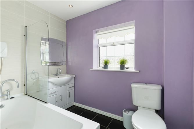 23 Knockmore Grove, Tallaght, Dublin 24