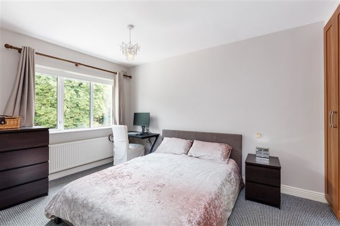 20 Killeen Avenue, Malahide, Co. Dublin.