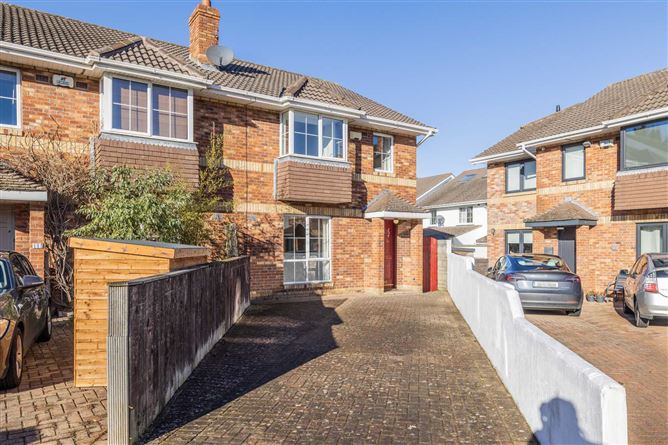 114 The Maples, Clonskeagh, Dublin 14, County Dublin