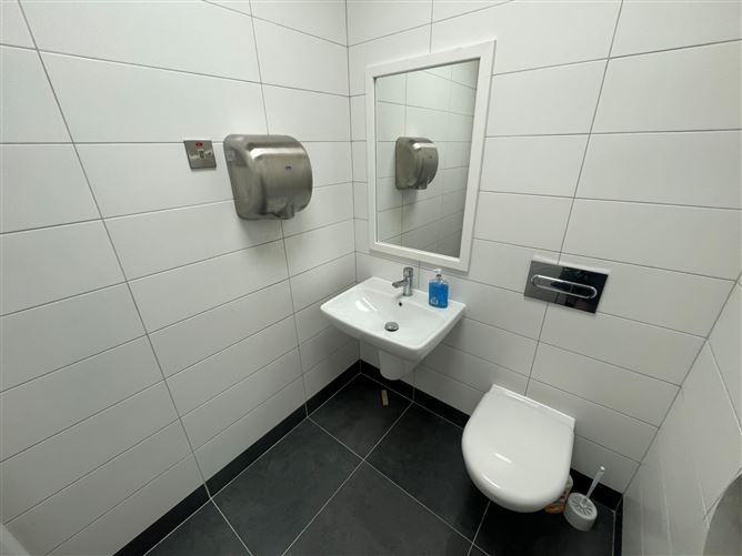 Unit 19, Waterford Business Park, Cork Road, Waterford