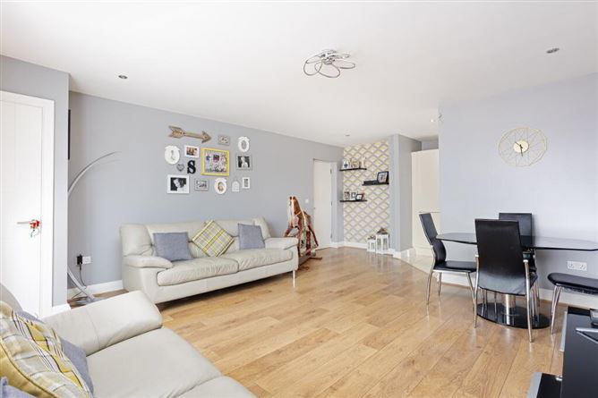 Hannah Square, 5 St. Edmunds, Lucan, Dublin