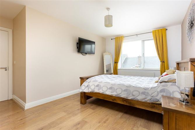 Hannah Square, 5 St. Edmunds, Lucan, Dublin