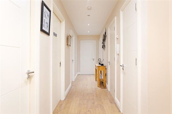 Hannah Square, 5 St. Edmunds, Lucan, Dublin