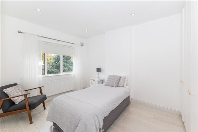 61 Seabury Crescent, Malahide, County Dublin