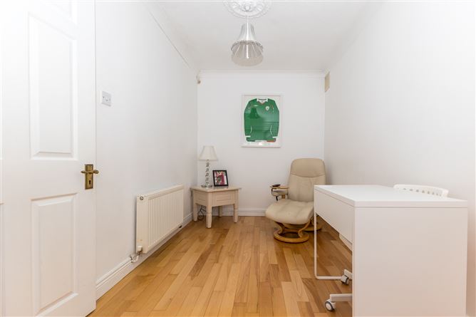 61 Seabury Crescent, Malahide, County Dublin
