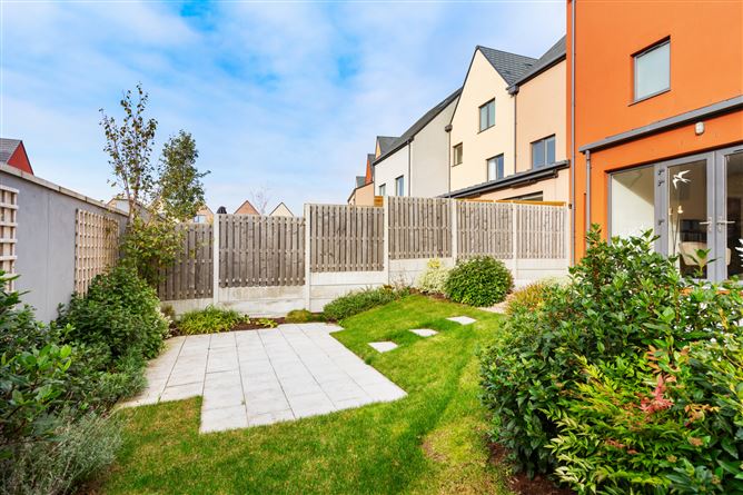 https://photos-a.propertyimages.ie/media/0/4/5/4941540/4cfdc1ee-ed18-42c9-ae62-f320862b93d6_l.jpg
