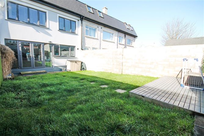 48 The Crescent, Millbrook Lawns, Tallaght, Dublin 24.