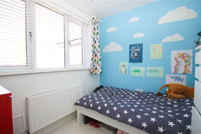 48 The Crescent, Millbrook Lawns, Tallaght, Dublin 24.