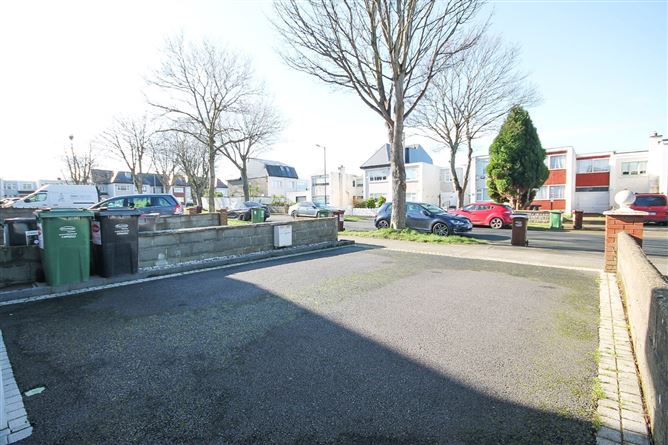 48 The Crescent, Millbrook Lawns, Tallaght, Dublin 24.