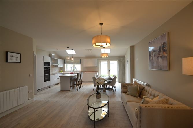 https://photos-a.propertyimages.ie/media/0/4/5/4957540/dd426f95-cb9c-4848-a209-29e76634e474_l.jpg