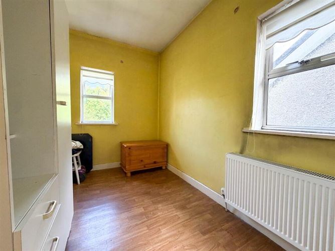 Photo 11 of 17 — 25 Moylish Road, Limerick