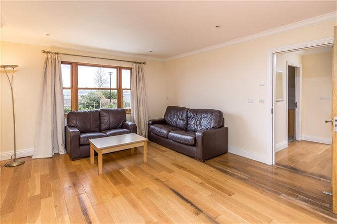 9 Estuary Court, Rochestown, Cork