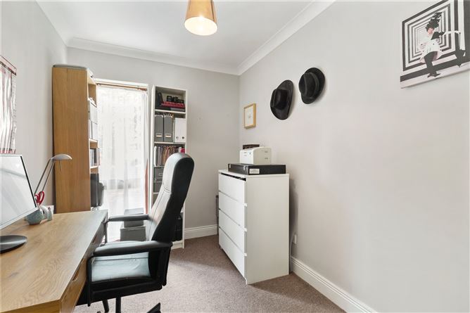 14 Bellevue Court, Booterstown, Co. Dublin